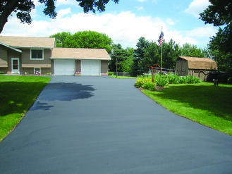 asphalt driveways help sell your home