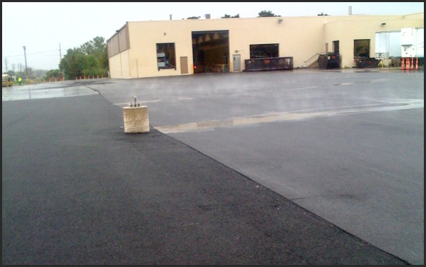 Porous Asphalt Pavement and Regular Asphalt at Wenthe-Davidson